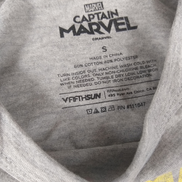New Captain Marvel Cropped Top - Picture 8 of 9
